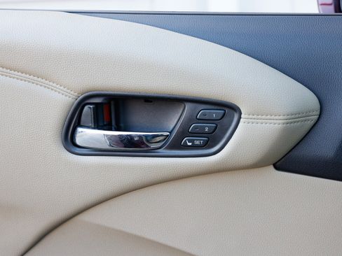 Used 2016 Acura RDX w/ Technology Package image 48