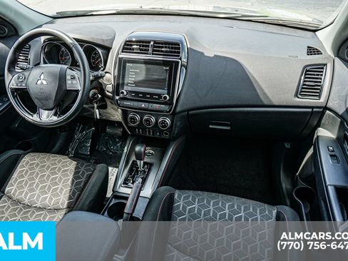 Used 2025 Mitsubishi Outlander Sport AWD image 25