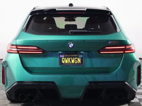 Certified 2025 BMW M5 Touring w/ M Driver's Package AWD/4WD image 5
