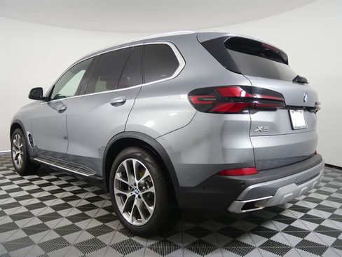 Used 2025 BMW X5 xDrive40i AWD/4WD image 5