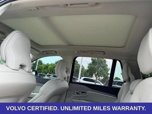 Certified 2023 Volvo XC90 B6 Plus AWD/4WD image 33