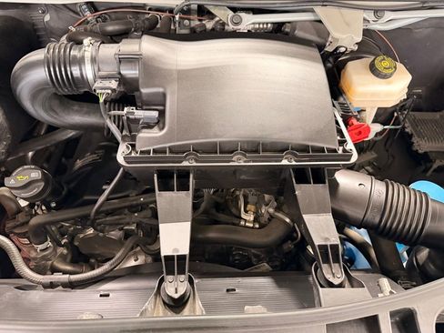 Used 2022 Mercedes-Benz Sprinter 2500 image 47