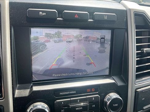 Used 2020 Ford F250 Lariat w/ Lariat Value Package AWD/4WD image 20
