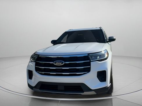 New 2026 Ford Explorer Active image 9