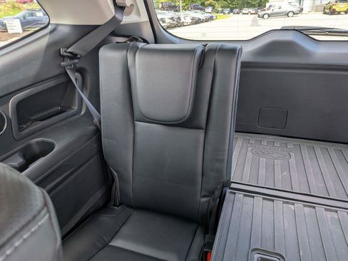 Certified 2024 Subaru Ascent Touring AWD/4WD image 35