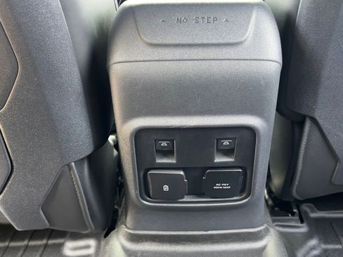 Used 2023 Ford Bronco Raptor AWD/4WD image 28
