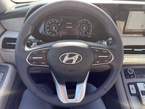 Used 2022 Hyundai Palisade Limited w/ Cargo Package image 24