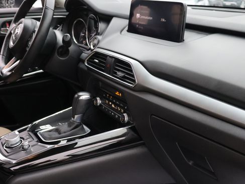Used 2023 MAZDA CX-9 Touring Plus AWD/4WD image 10