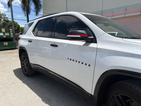 Used 2023 Chevrolet Traverse Premier w/ Redline Edition FWD image 10