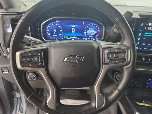 Used 2025 Chevrolet Silverado 3500 LTZ w/ LTZ Plus Package AWD/4WD image 18