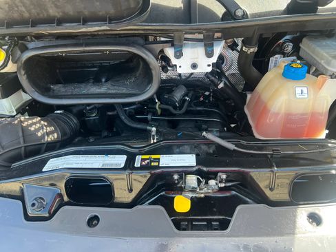 Used 2018 RAM ProMaster 2500 FWD image 30