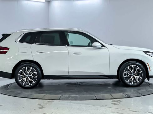 Used 2026 BMW X3 xDrive30 w/ Convenience Package AWD/4WD image 8