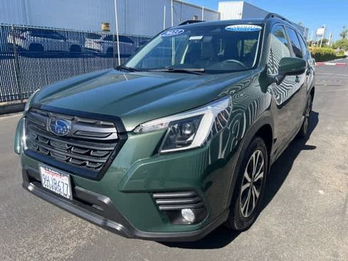 Used 2023 Subaru Forester Limited w/ Popular Package #2 AWD/4WD image 9