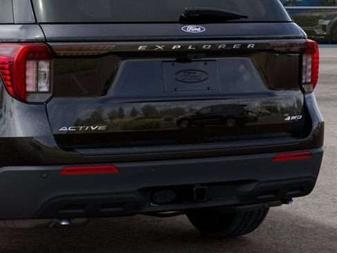New 2027 Ford Explorer Active AWD/4WD image 23
