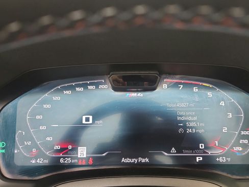 Used 2023 BMW M4 xDrive Competition AWD/4WD image 17
