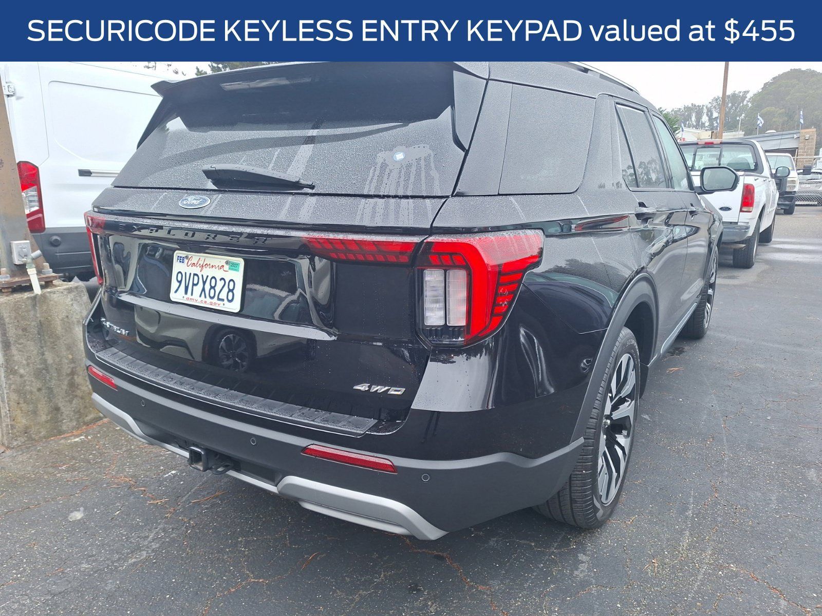 Used 2026 Ford Explorer Platinum w/ LUX Leather Package AWD/4WD image 9
