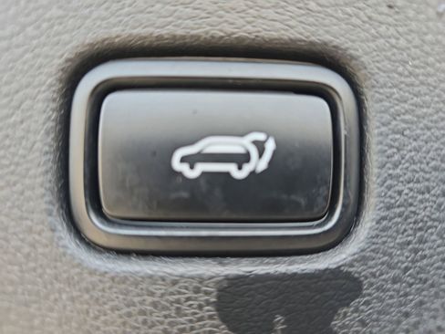 Used 2023 Kia Sportage X-Line w/ X-Line Premium Package image 15