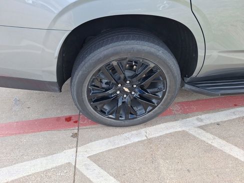 Used 2024 Chevrolet Tahoe RST w/ Luxury Package image 11