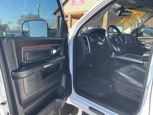 Used 2016 RAM 2500 Laramie w/ Convenience Group image 37