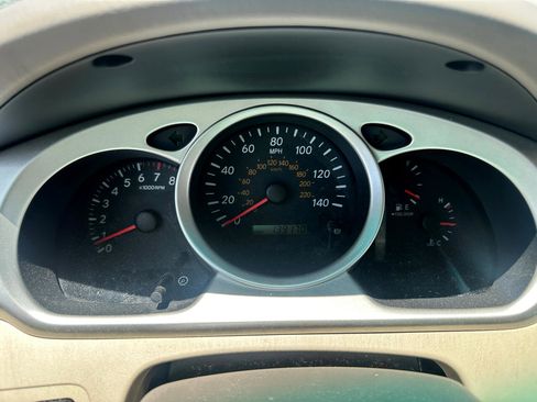 Used 2005 Toyota Highlander 2WD image 15