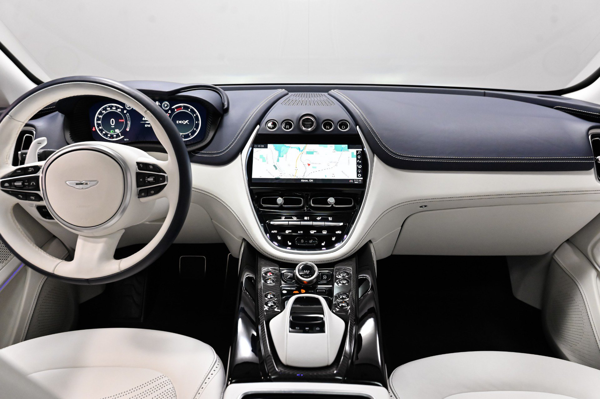 Used 2023 Aston Martin DBX 707 AWD/4WD image 41