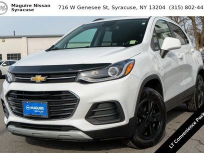 Used 2022 Chevrolet Trax LT w/ LT Convenience Package