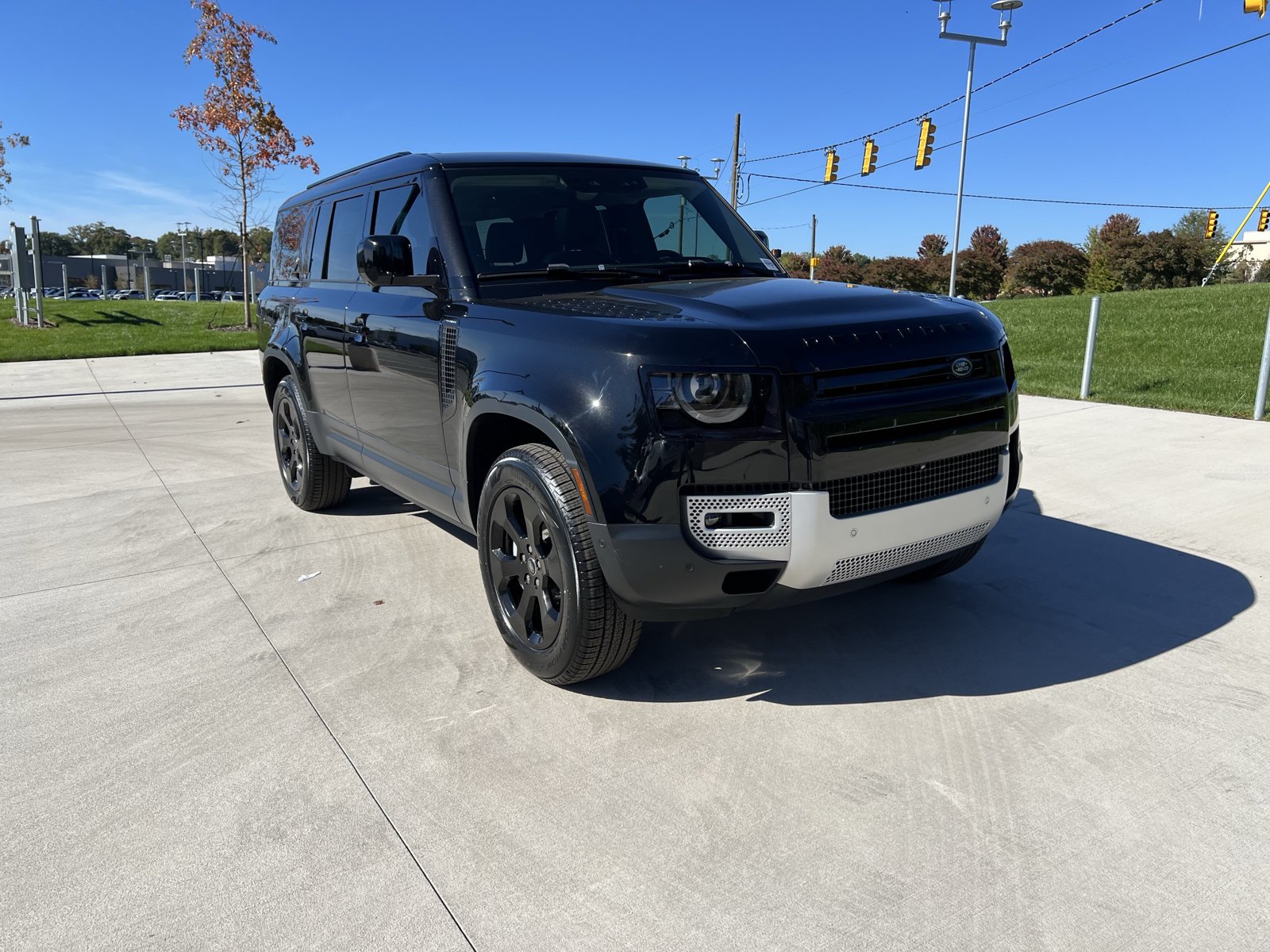 Used 2024 Land Rover Defender 130 S AWD/4WD image 1