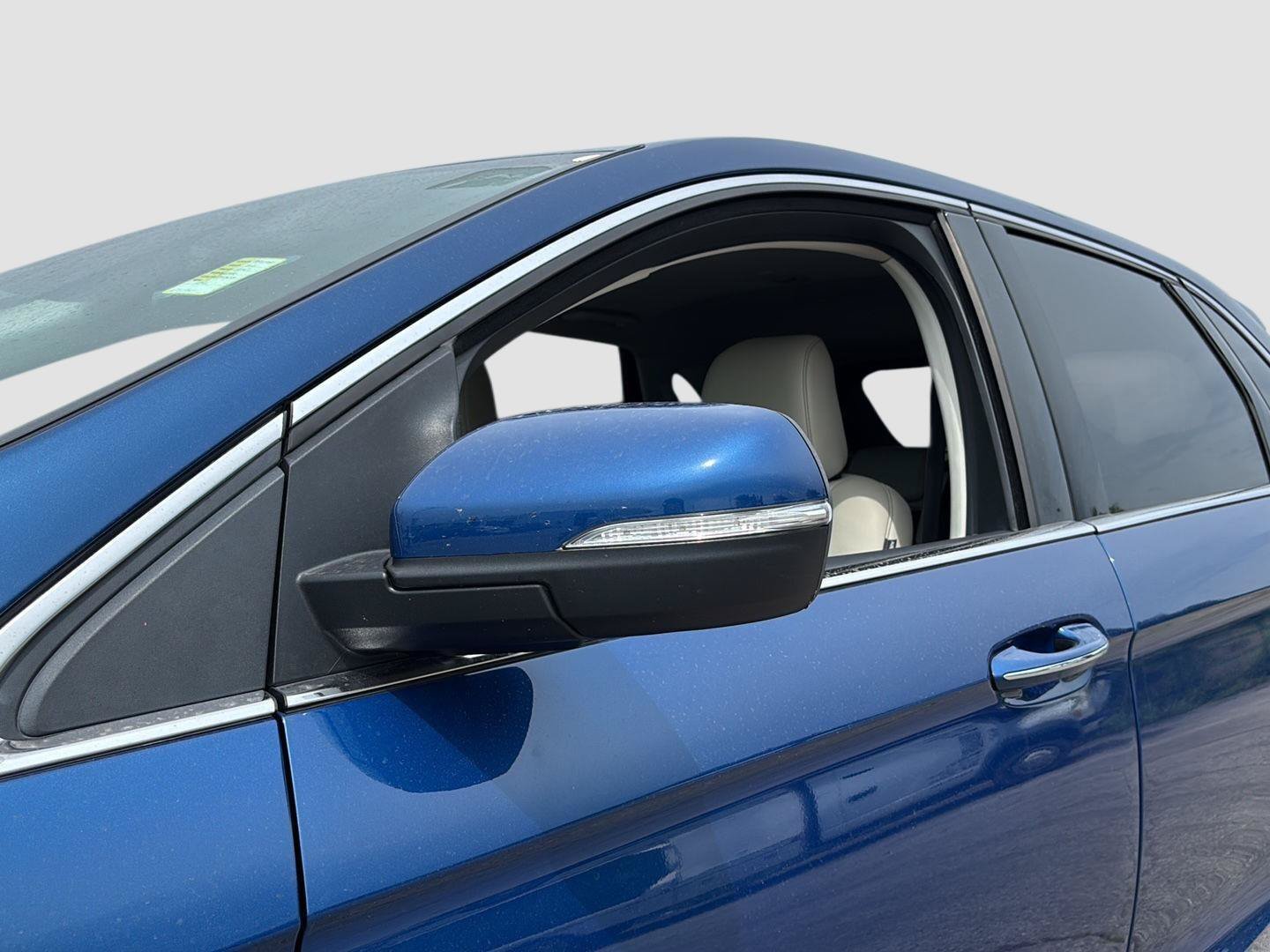 Used 2021 Ford Edge Titanium w/ Cargo Accessory Package FWD image 8