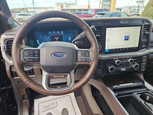Used 2026 Ford F450 King Ranch w/ FX4 Off-Road Package AWD/4WD image 14