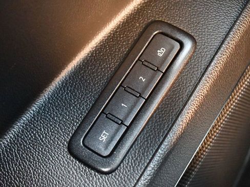 Used 2020 Chevrolet Tahoe LT image 21