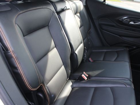 Used 2024 GMC Terrain AT4 image 47