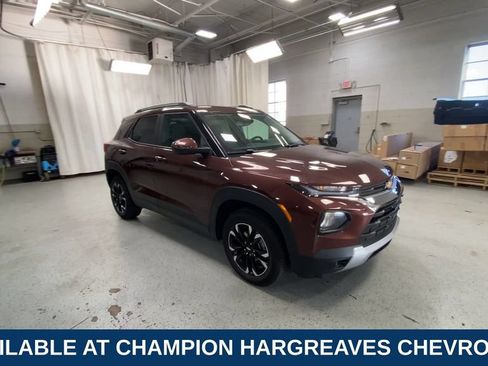 Used 2023 Chevrolet TrailBlazer LT w/ Convenience Package AWD/4WD image 7
