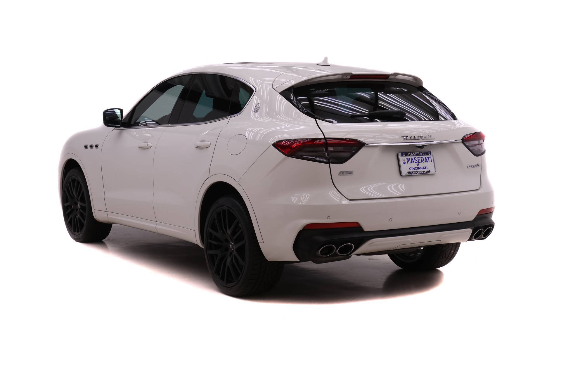 Used 2021 Maserati Levante GTS AWD/4WD image 5