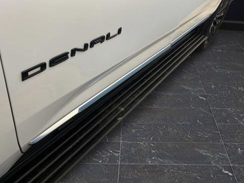 Used 2024 GMC Yukon XL Denali w/ Denali Reserve Package image 45