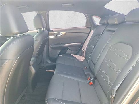 Used 2023 Kia Forte GT-Line w/ GT-Line Technology Package FWD image 16