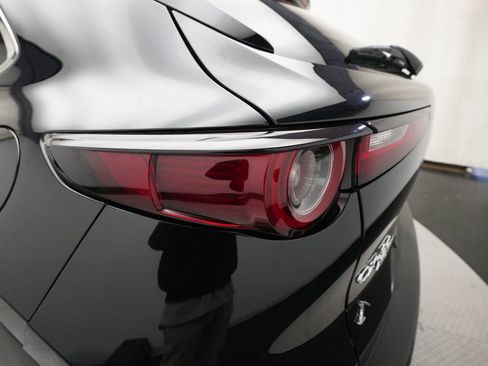 Certified 2023 MAZDA CX-30 AWD 2.5 S w/ Select Package image 32