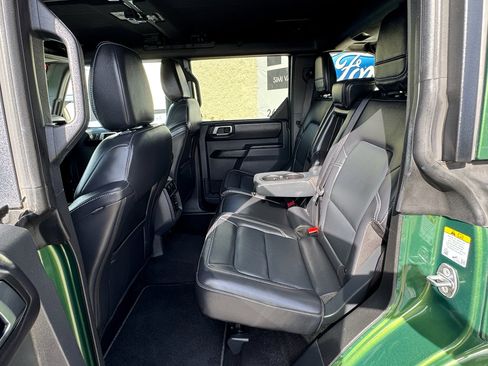 Used 2025 Ford Bronco Outer Banks image 21