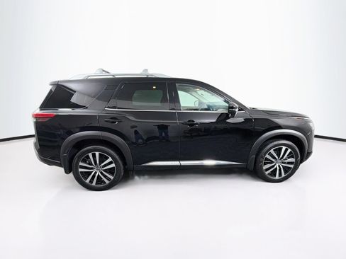 Used 2025 Nissan Pathfinder Platinum AWD/4WD image 8