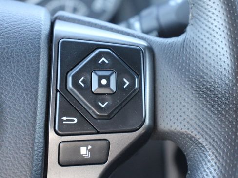 Certified 2019 Toyota Tacoma TRD Off-Road w/ Technology Package image 27