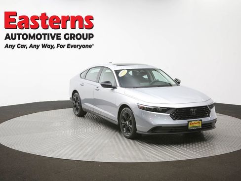 Used 2025 Honda Accord SE image 52