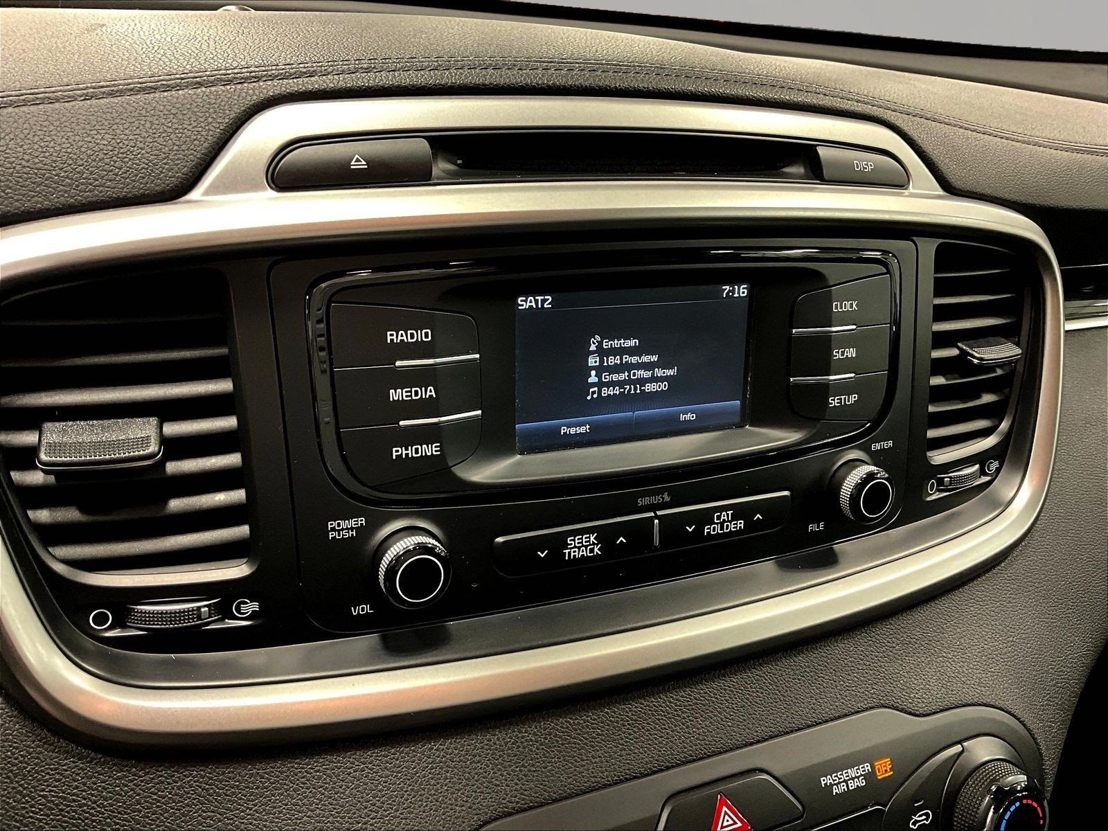 Used 2016 Kia Sorento LX AWD/4WD image 14