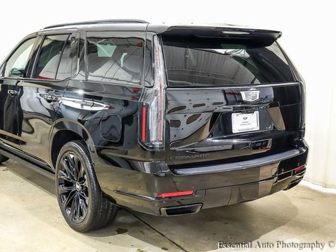 Certified 2026 Cadillac Escalade Sport w/ LPO, ONYX Package image 6