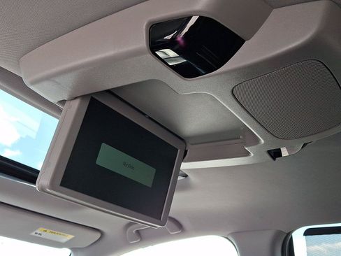 Used 2021 Honda Pilot Touring image 13