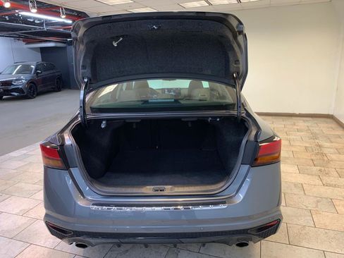 Used 2023 Nissan Altima 2.5 SR w/ SR Premium Package AWD/4WD image 8
