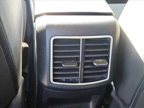 Used 2026 Kia Sportage LX FWD image 16