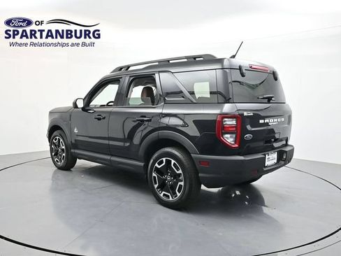 Used 2024 Ford Bronco Sport Outer Banks w/ Tech Package AWD/4WD image 5