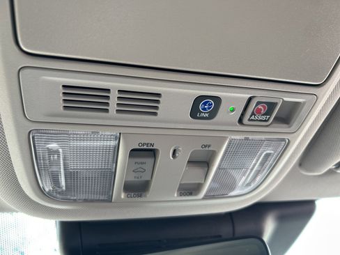 Used 2021 Honda Accord Touring image 15