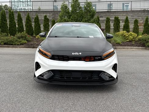 Used 2023 Kia Forte GT w/ GT2 Package FWD image 3