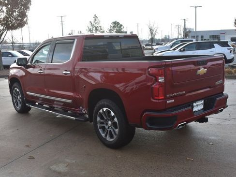 Used 2024 Chevrolet Silverado 1500 High Country w/ Technology Package image 9