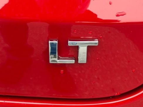 New 2026 Chevrolet Trax LT w/ Driver Confidence Package FWD image 19